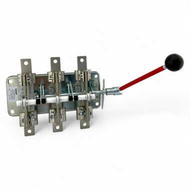 Разъединитель РБ-6- 630А правый HASKI