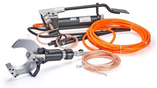 Комплект для резки кабеля под напряжением НГПИ-85 (КВТ)