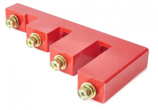 Изолятор SM "Лесенка" 900А 18кВ 4х40мм с болтом HLT